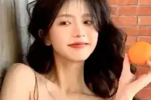 吃瓜群众吵翻！网红爆料是真是假？鹿晗直接报警让她求锤得锤